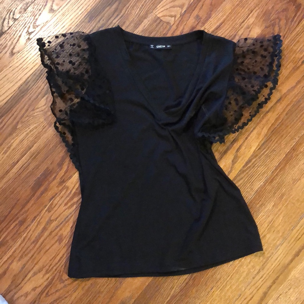 Ruffle sleeve dress shirt